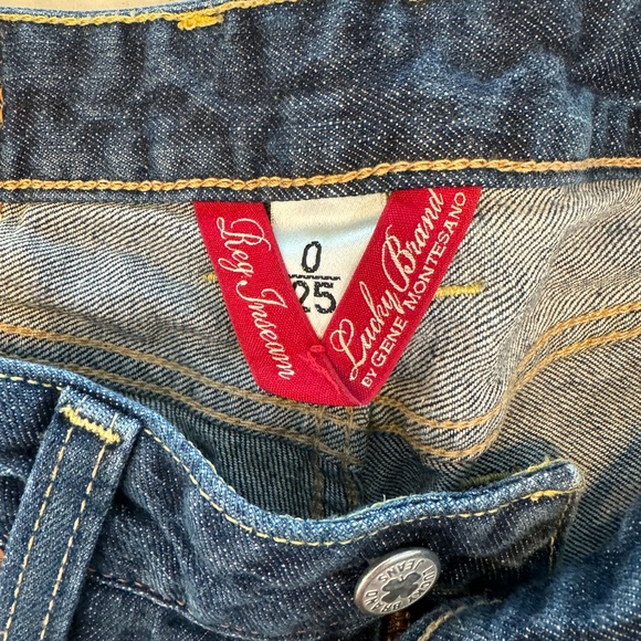 Size 0 lucky brand straight leg jeans - Picture 4 of 4